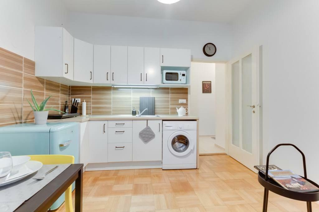 Apartment Alex Praga Exterior foto